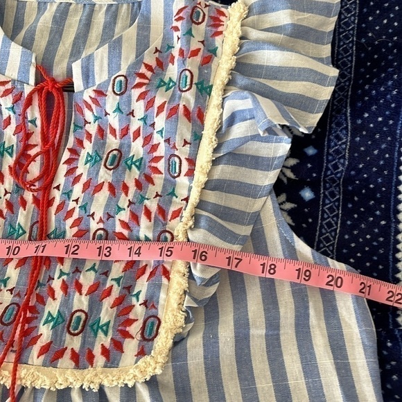 Women’s Blue And White Striped Blouse With Embroidery Size Large NWOT - Picture 8 of 8